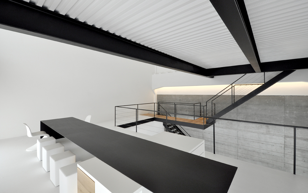 studio-01-10b