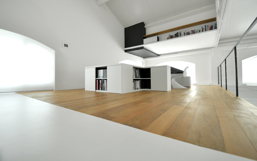 studio-01-17b